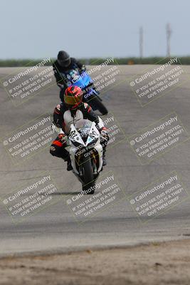 media/Sep-10-2023-Pacific Track Time (Sun) [[44210541ad]]/Group C/1140pm (Outside Grapevine)/